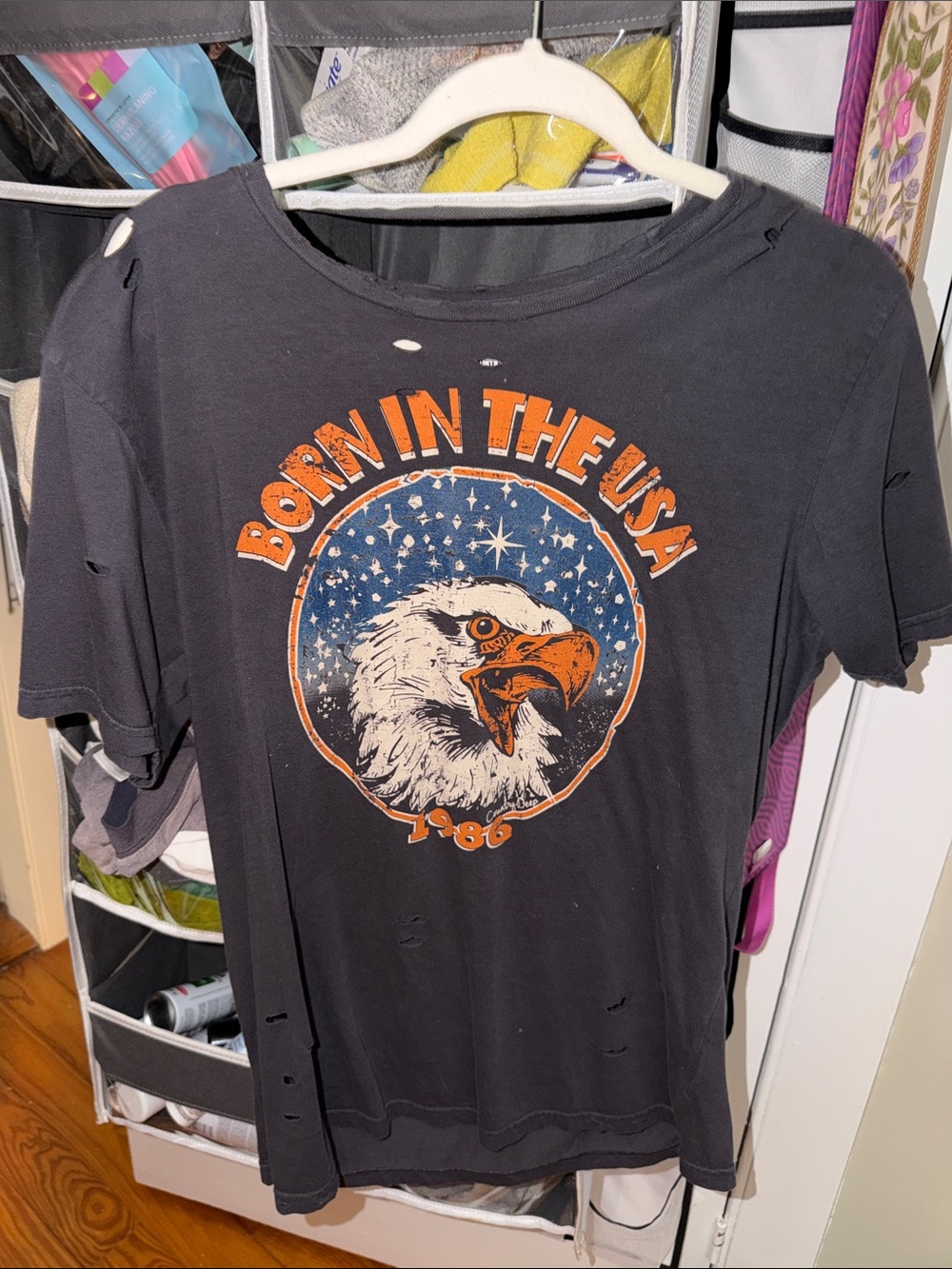 Distressed Destroyed Country Deep T shirt M
